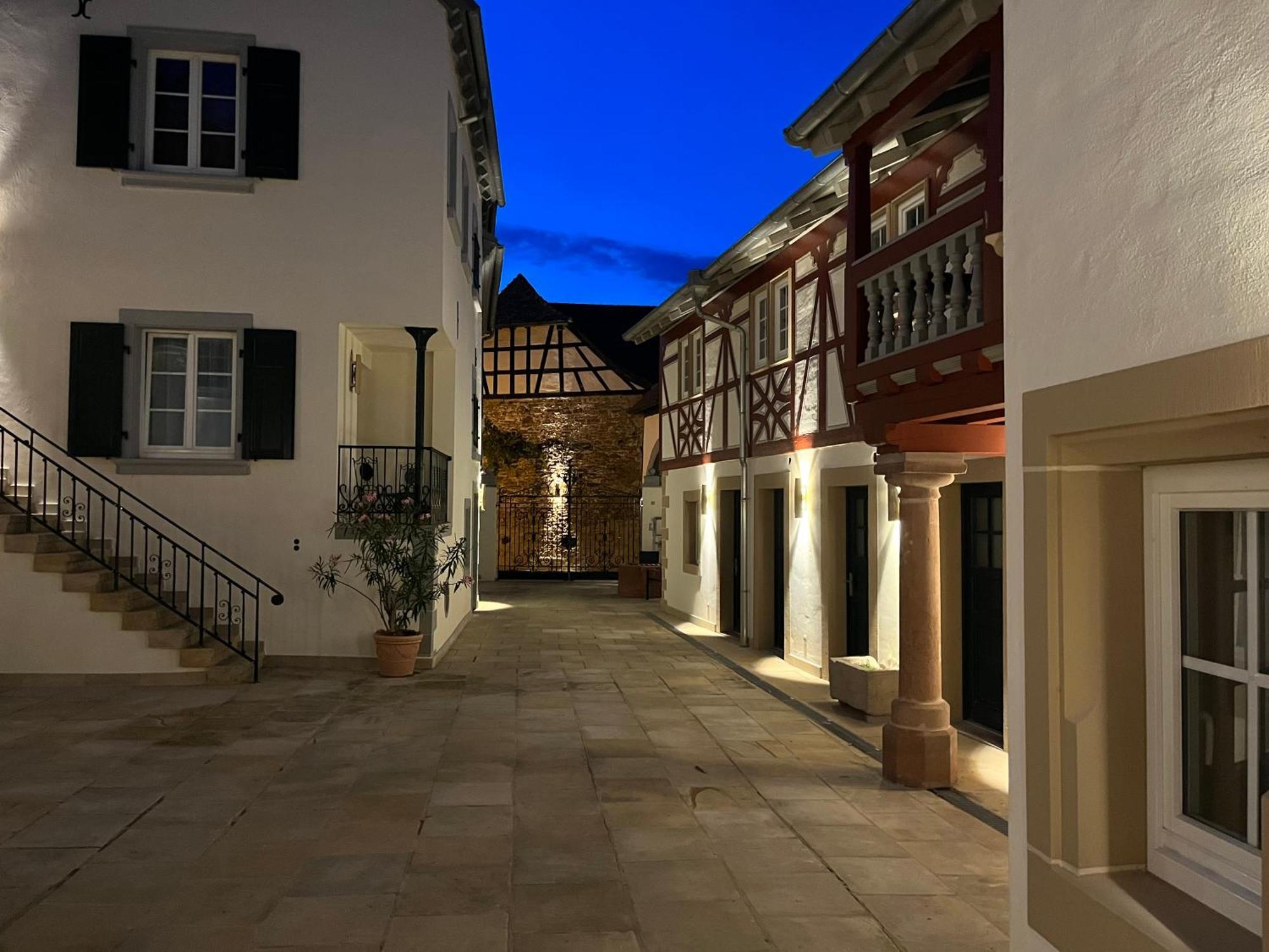 Karlbacher Domizil Ferienwohnungen Grosskarlbach Exteriér fotografie